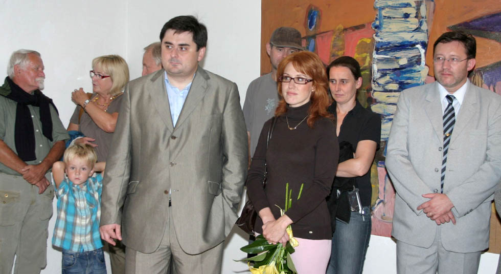 Pejt na dal / Go to next image