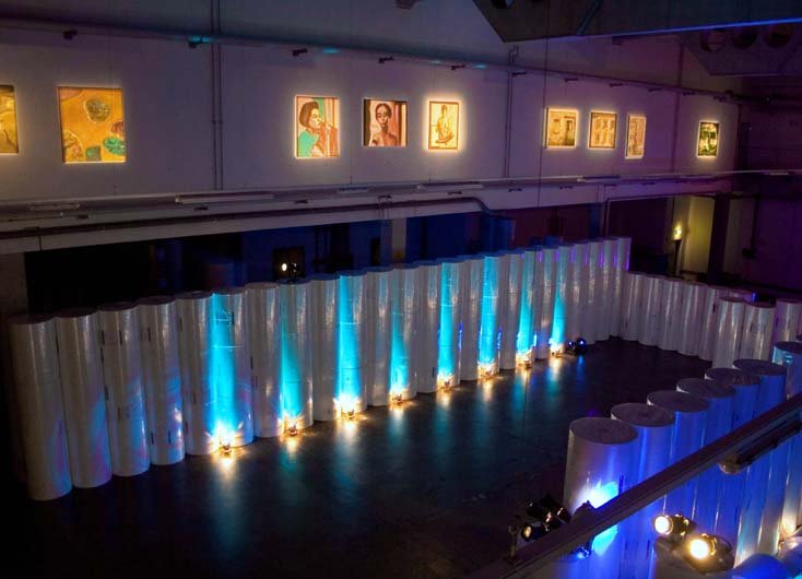 Hlavní hala s instalací